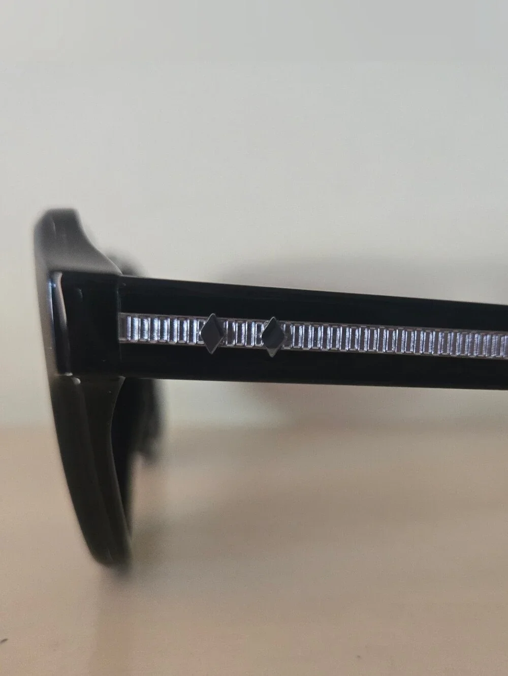 Web WE0370 05A Black Crystal 52-21-150 Men's Sunglasses